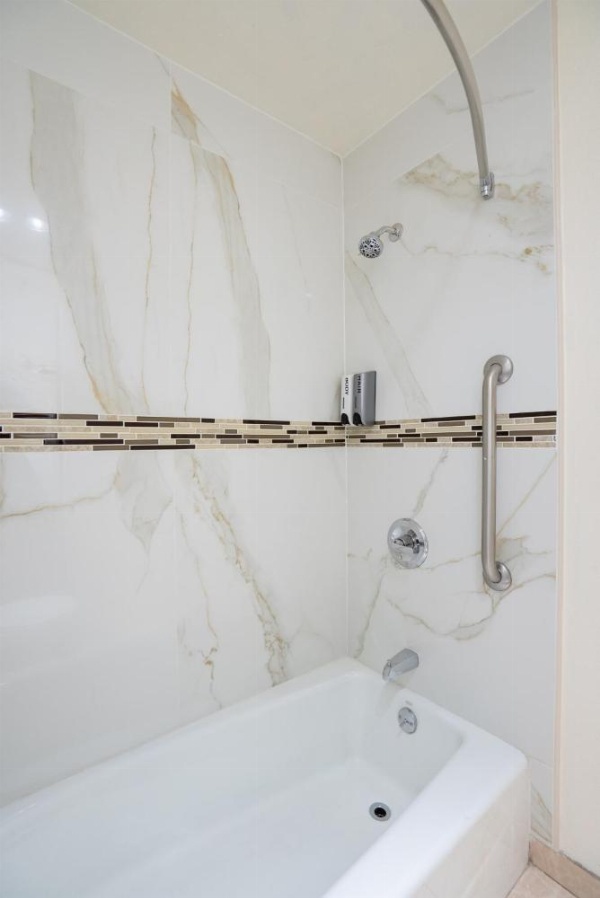 DOWNTOWN SLO INN - SAN LUIS OBISPO image 8